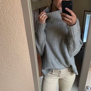 Ultra soft sweater!